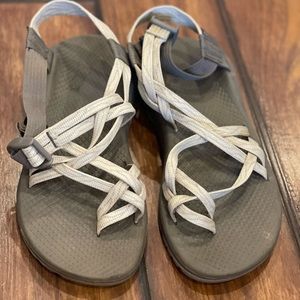 Women’s size 7 Chacos